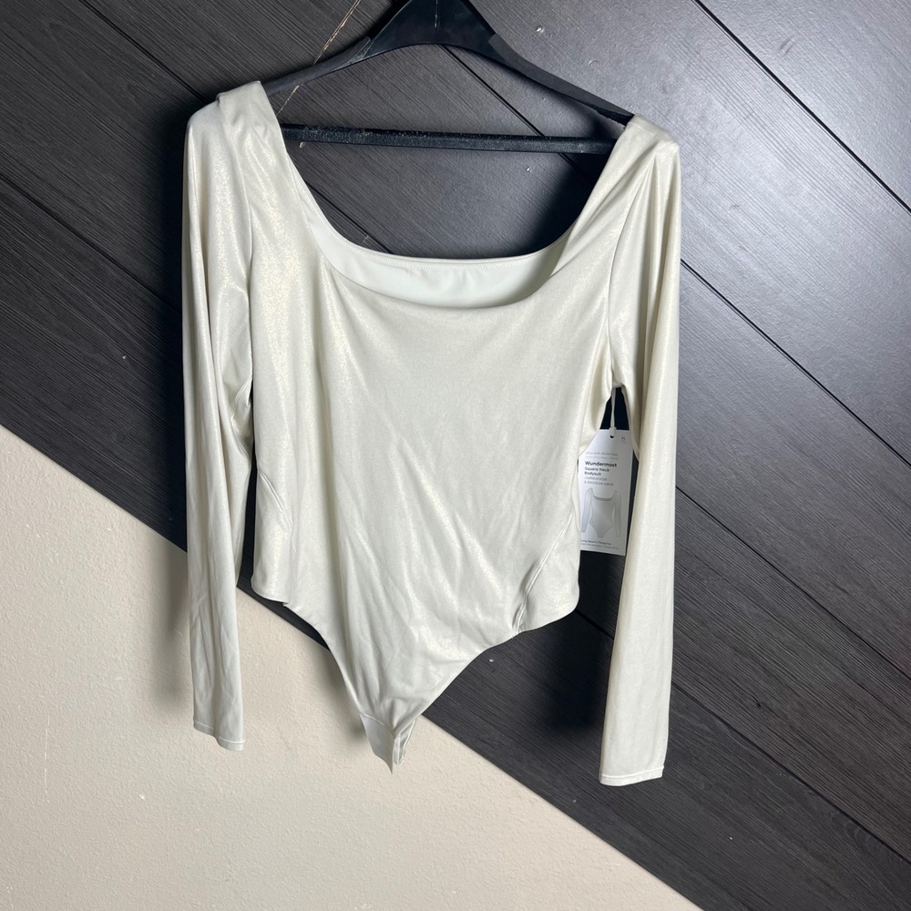 Lululemon Wundermost Square Neck Shine Nulu Bodysuit‎ XL Ivory NWT Minimalist